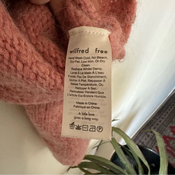 Aritzia Wilfred Free Lolan Alpaca Wool Oversized Cropped Sweater Rose Pink Small - Picture 9 of 9